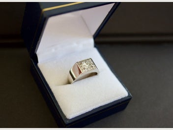 Image 1 of 5