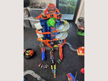Image 1 of 6