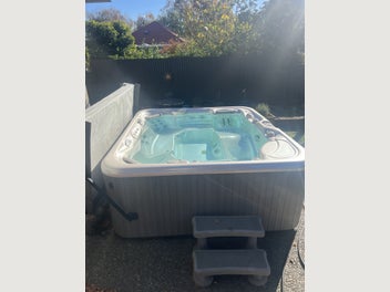 Image 1 of 5