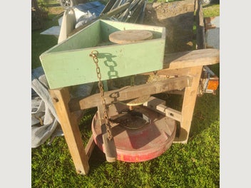 Image 1 of 4