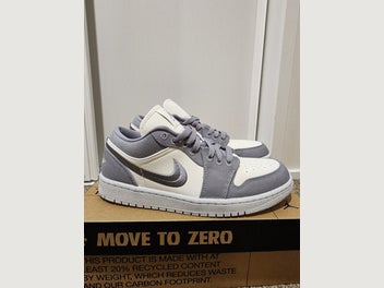 Image 1 of 8
