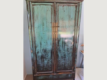 Image 1 of 7
