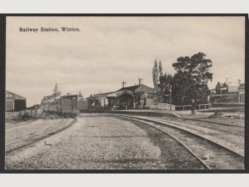 Image 1 of 1