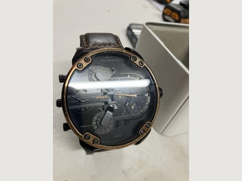 Image 1 of 6