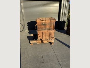 Image 1 of 7