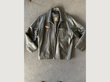 Image 1 of 7