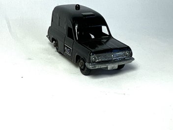 Image 1 of 7