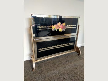 Image 1 of 7