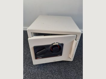 Image 1 of 3