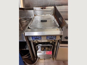 Image 1 of 6