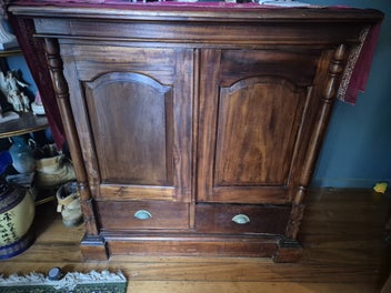 Image 1 of 4