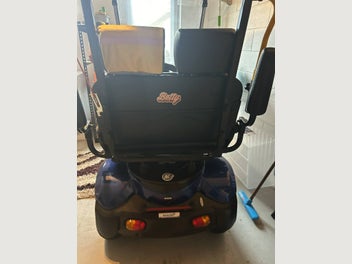 Image 1 of 6