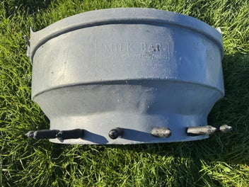 Image 1 of 4