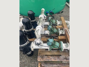 Image 1 of 7