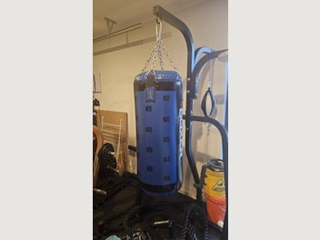 Image 1 of 6