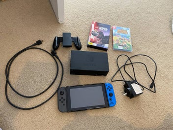 Image 1 of 6
