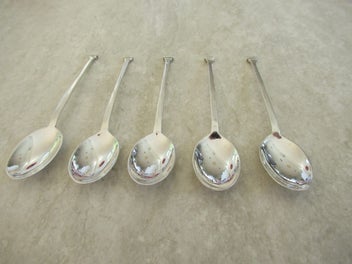 Image 1 of 7