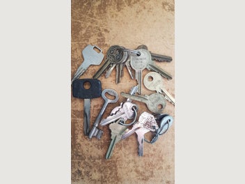 Image 1 of 1