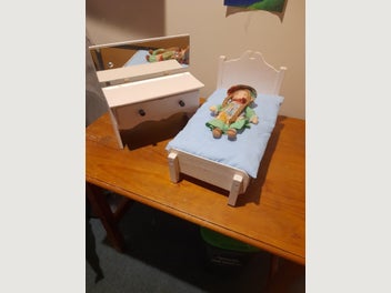 Image 1 of 6