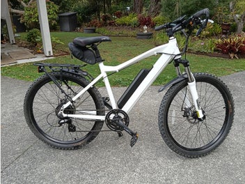 Image 1 of 6