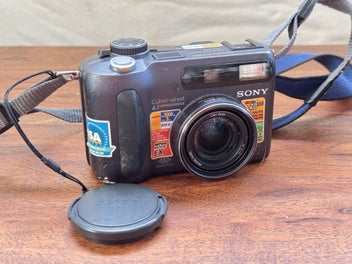 Image 1 of 7