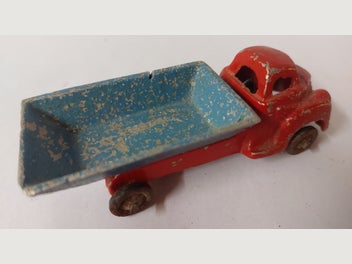 Image 1 of 4