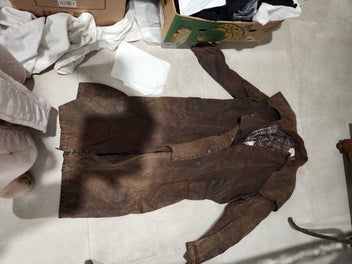 Image 1 of 2
