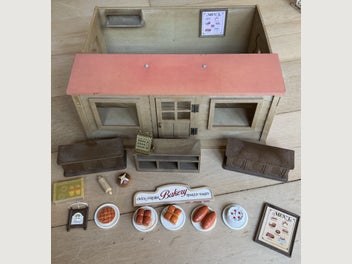 Image 1 of 7
