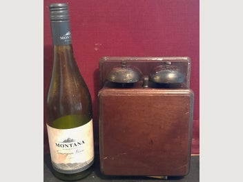 Image 1 of 6