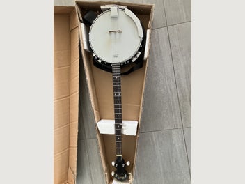 Image 1 of 4