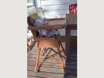 Image 1 of 8