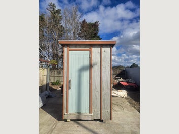 Image 1 of 4