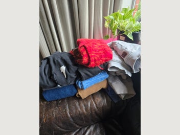 Image 1 of 7