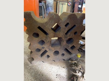 Image 1 of 3