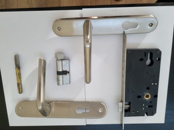 Image 1 of 1