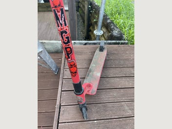 Image 1 of 3