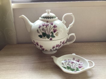 Image 1 of 3