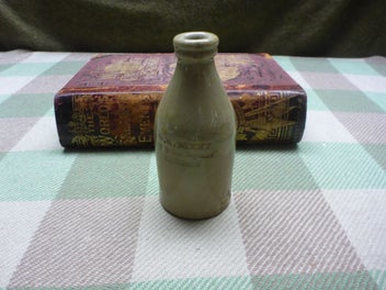 Image 1 of 7