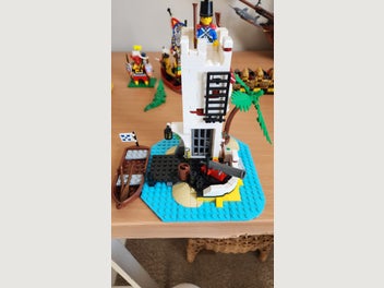 Image 1 of 5