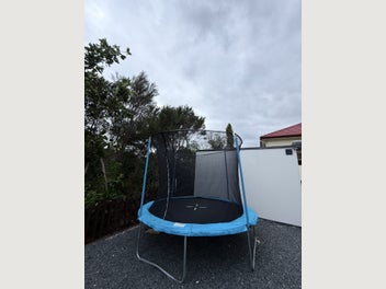 Image 1 of 2