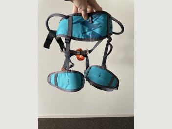 Image 1 of 6