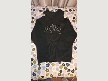 Image 1 of 2