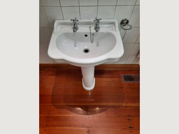 Image 1 of 5