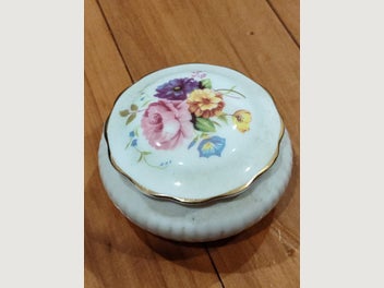 Image 1 of 3