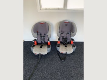 Image 1 of 7