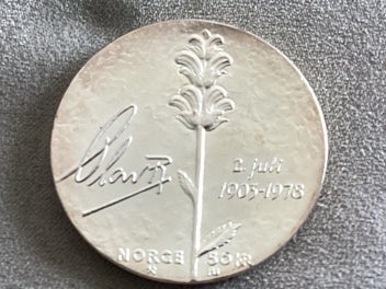 Image 1 of 2