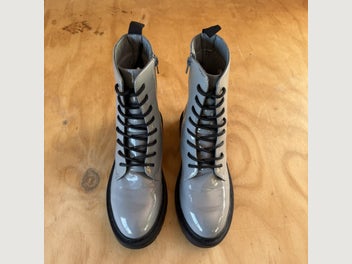 Image 1 of 5