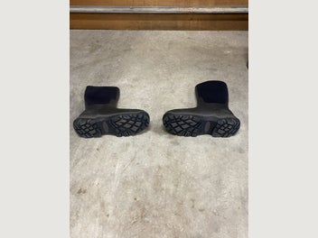 Image 1 of 8