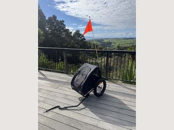 Image 1 of 6