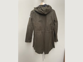 Image 1 of 7